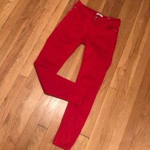 Red Kensie pants